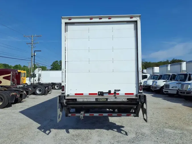 2019 FREIGHTLINER M2 106
