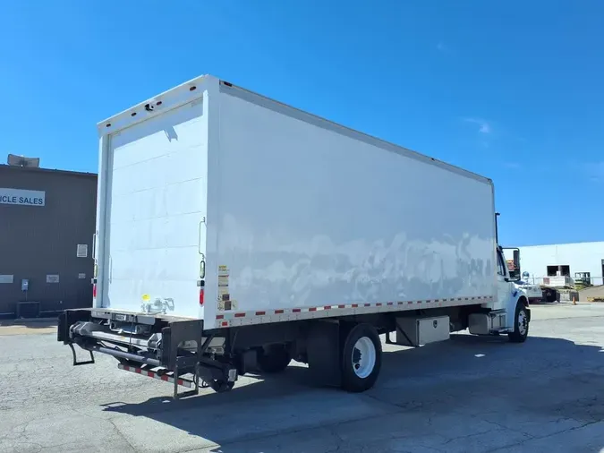 2017 FREIGHTLINER M2 106