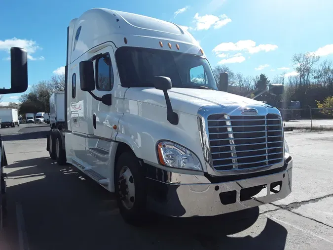 2020 FREIGHTLINER/MERCEDES CASCADIA 125