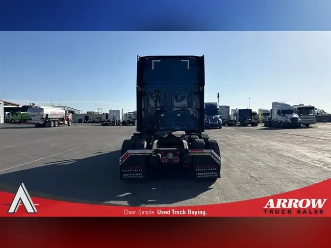 2022 FREIGHTLINER CA126
