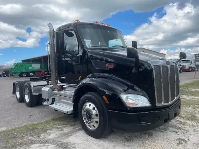 2021 Peterbilt 579