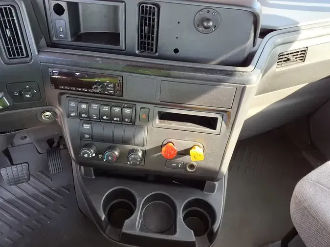 2020 NAVISTAR INTERNATIONAL RH613 DAYCAB S/A