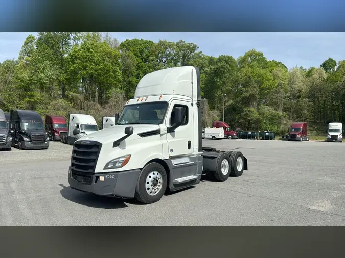 2020 Freightliner Cascadia 126c95c854006e4b0a08f9b97be5364851d