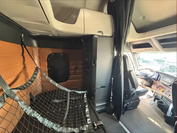 2024 Freightliner Cascadia 126