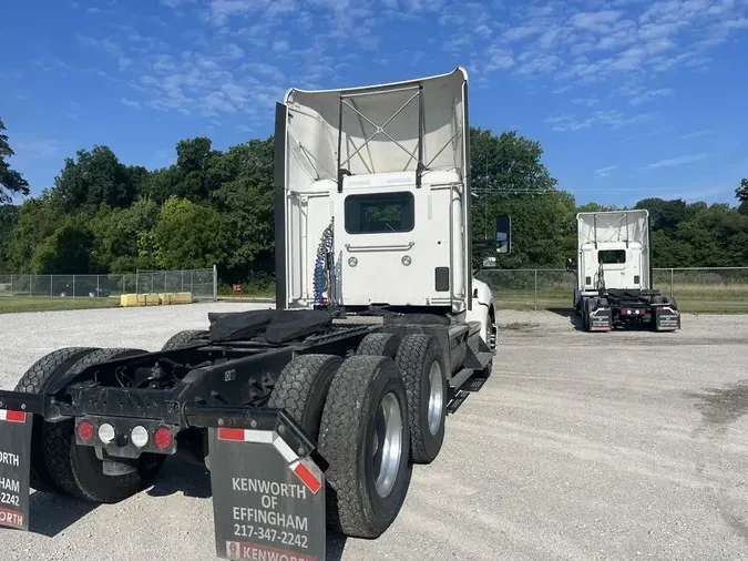 2021 Kenworth T680