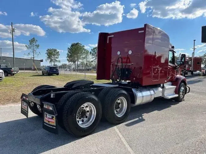 2022 Peterbilt 579