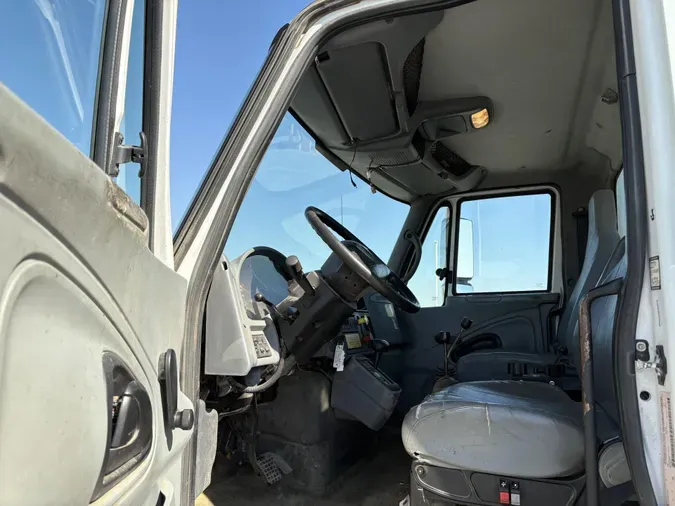 2007 International 7400