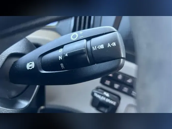 2020 FREIGHTLINER CA116