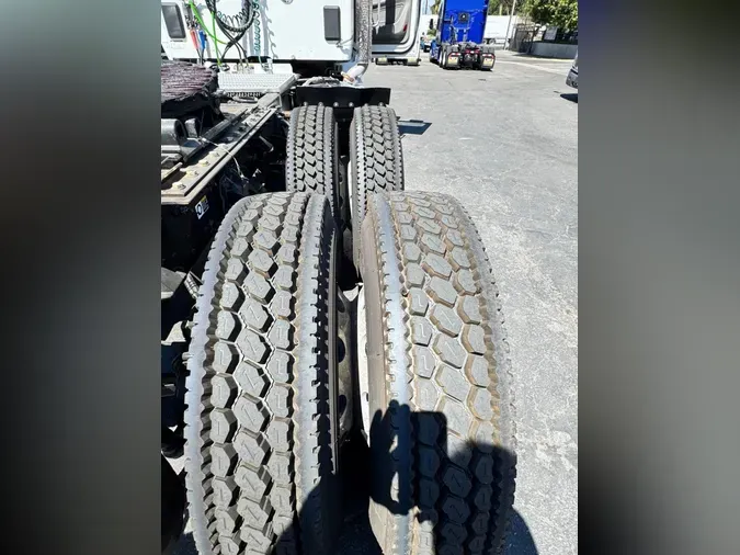 2022 Peterbilt 567
