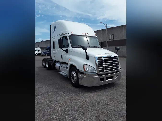 2019 FREIGHTLINER/MERCEDES CASCADIA 125