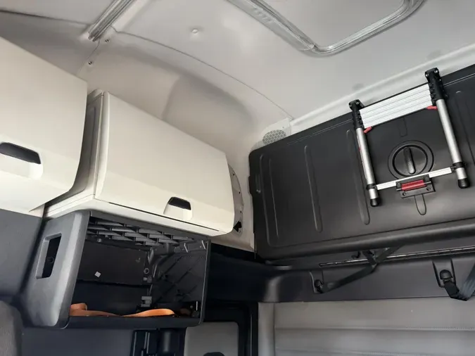 2021 Freightliner Cascadia