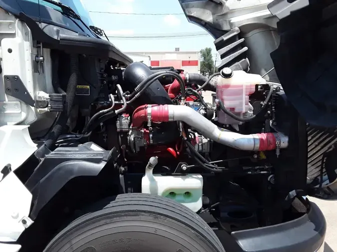 2019 NAVISTAR INTERNATIONAL LT625 SLPR CAB