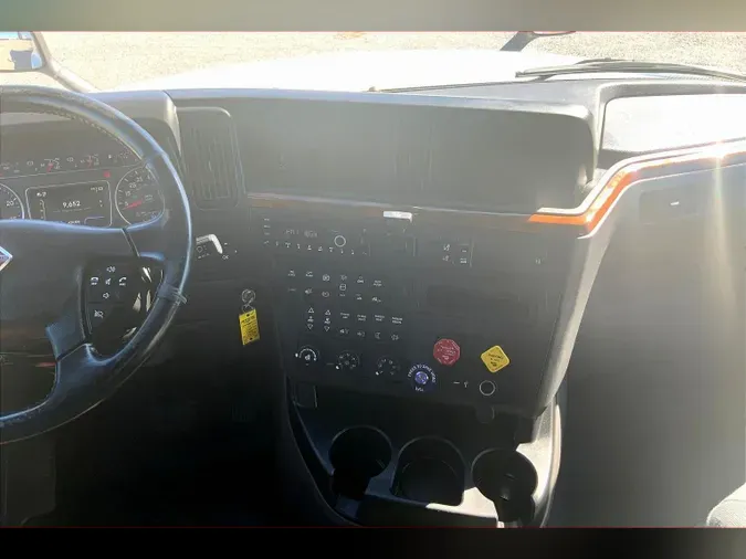 2021 INT LT625 6x4c97c70b3f5bdbf896a9e90399f472177