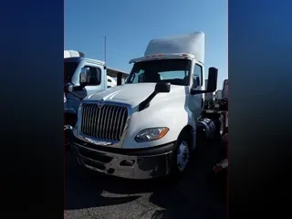 2018 NAVISTAR INTERNATIONAL LT625 DAYCAB T/A
