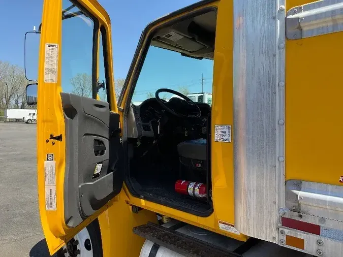 2019 International 4300