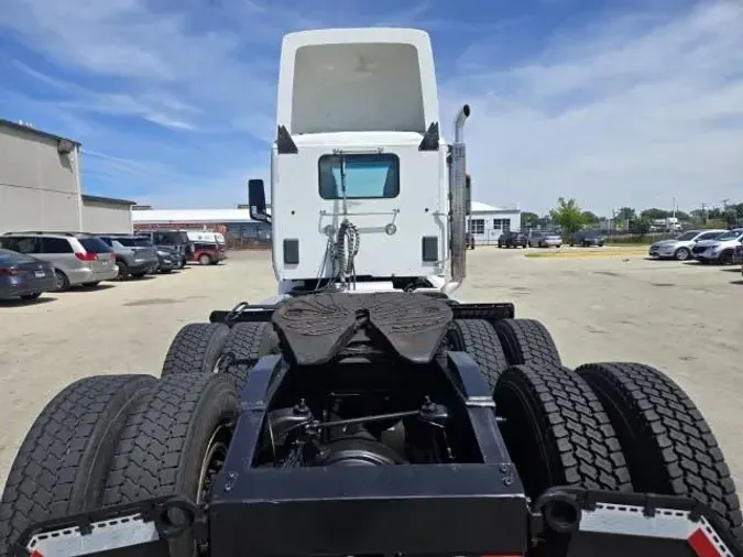 2016 Peterbilt 579c987fbaa29b7dded23fea84f669c2664