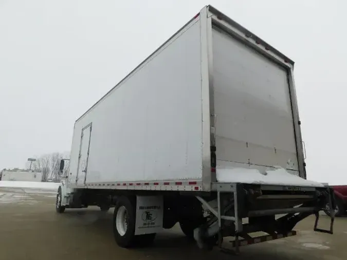 2018 Freightliner M2 106