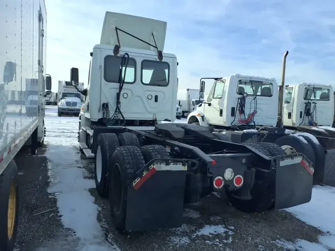 2019 FREIGHTLINER/MERCEDES CASCADIA 125