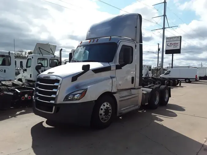 2019 FREIGHTLINER/MERCEDES NEW CASCADIA PX12664c98b3983cb08c4a1d0d3798f524c4129