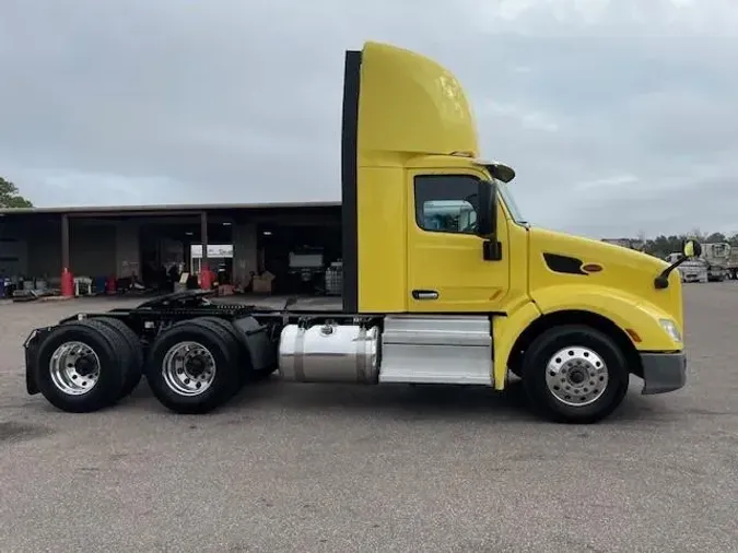 2021 Peterbilt 579