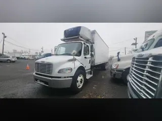 2018 FREIGHTLINER/MERCEDES M2 106