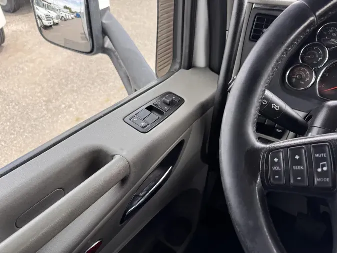 2020 Peterbilt 579