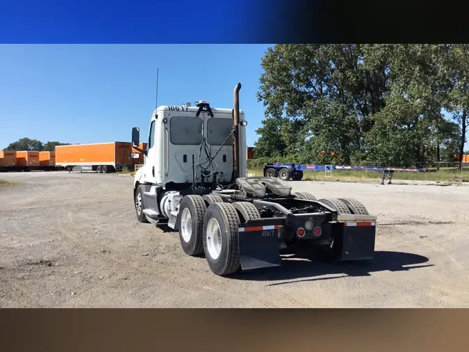 2019 Freightliner Cascadia 126c9951e8d6115177da16e8f2bc466f4b1