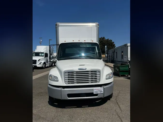 2018 FREIGHTLINER M2 106
