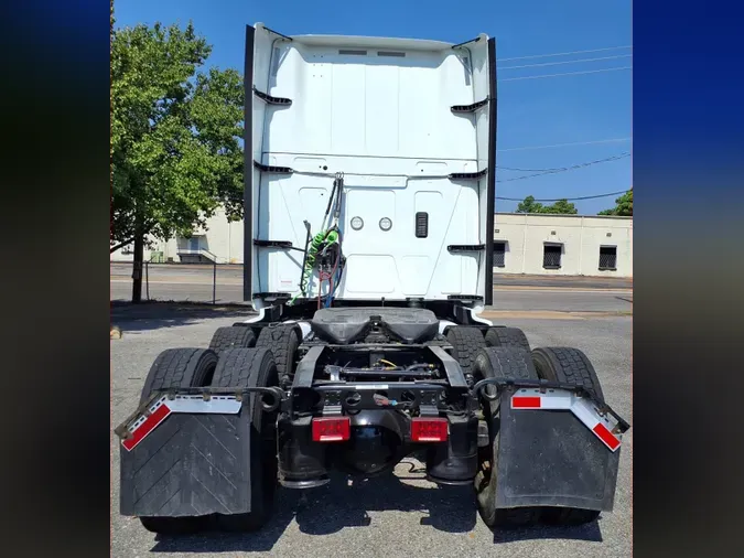 2020 NAVISTAR INTERNATIONAL LT625 SLPR CAB