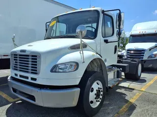 2018 FREIGHTLINER/MERCEDES M2 106