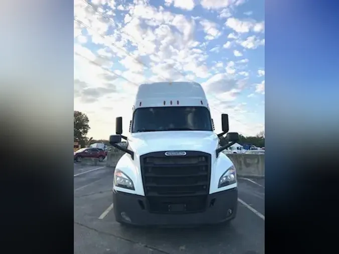 2020 Freightliner Cascadia