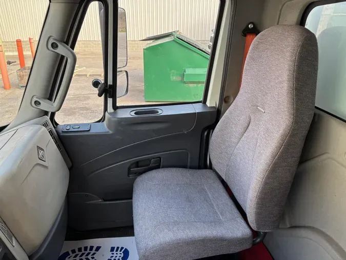 2016 International 4300c99f3411a39177126925b2a330153dc3