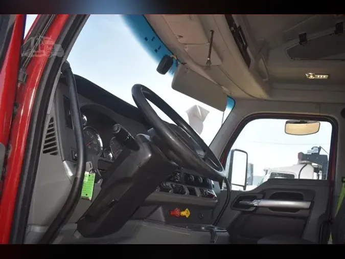 2021 KENWORTH T680