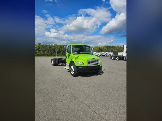 2019 FREIGHTLINER/MERCEDES M2 106