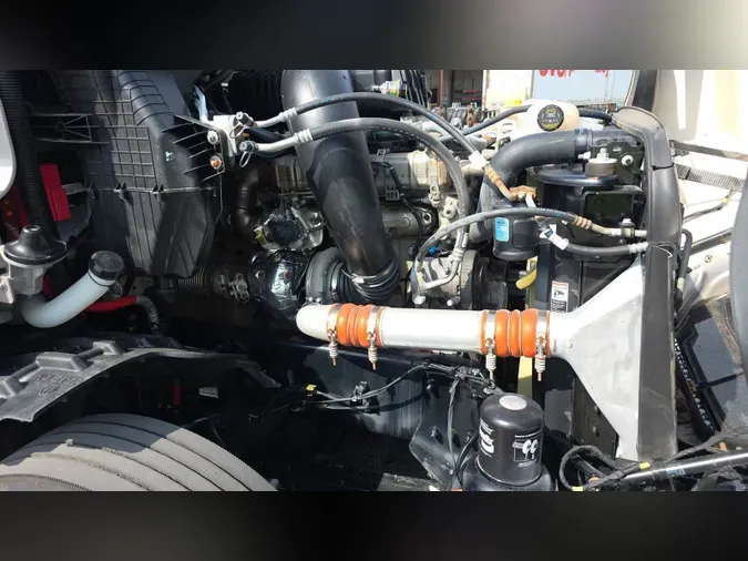 2025 Freightliner Cascadia 126