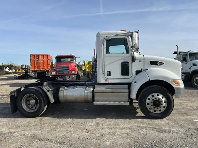 2019 PETERBILT 337