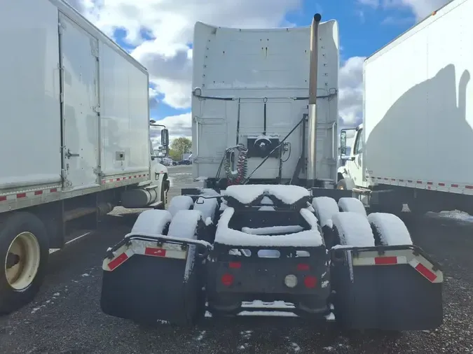 2020 VOLVO VNL64T-760c9a6362630fd0c96e0aaccfa6f2d67ba