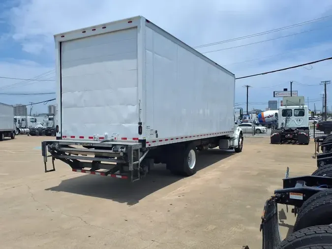 2020 FREIGHTLINER/MERCEDES M2 106