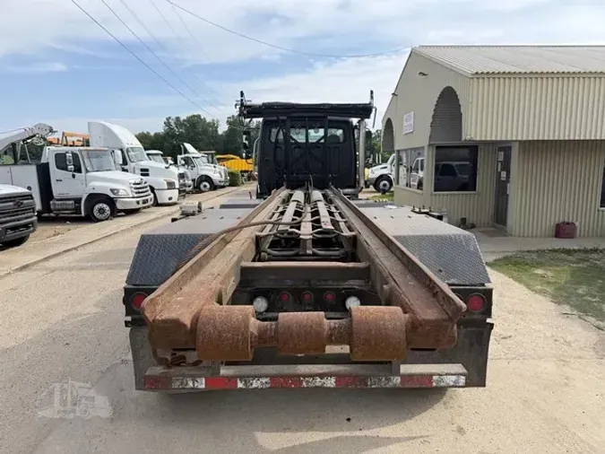 2007 FREIGHTLINER BUSINESS CLASS M2 112
