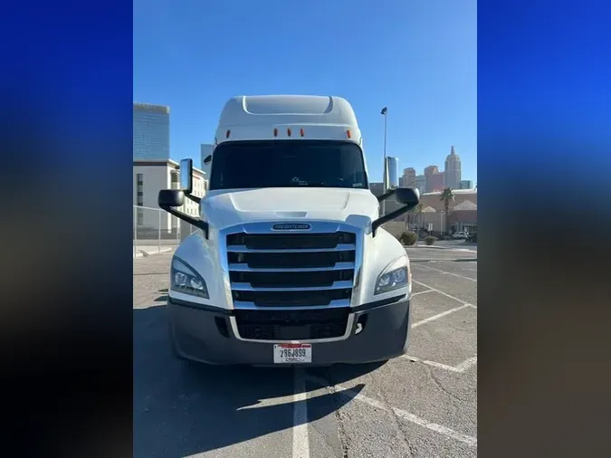 2019 FREIGHTLINER/MERCEDES NEW CASCADIA PX12664