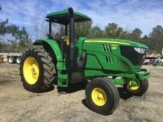 2016 John Deere 6155M
