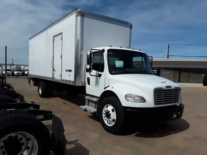2018 FREIGHTLINER/MERCEDES M2 106