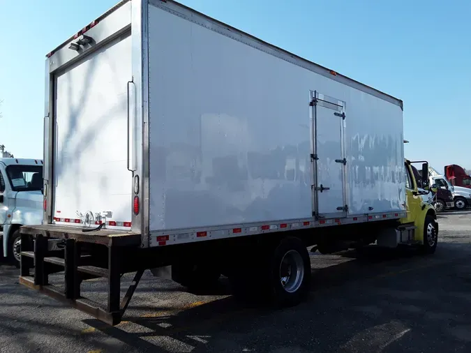 2017 FREIGHTLINER/MERCEDES M2 106