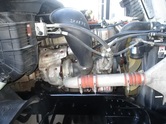 2018 FREIGHTLINER/MERCEDES CASCADIA 125