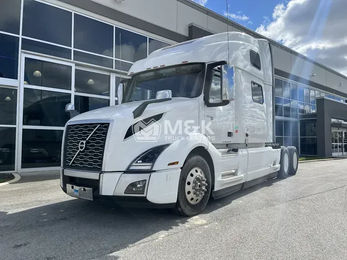 2021 VOLVO VNL64T860c9bd0e2572dd49697eb4221d8c1097a1