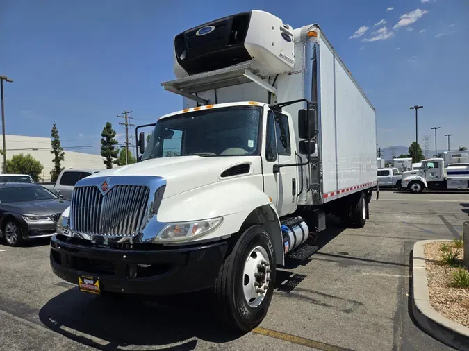 2017 International 4300-4X2