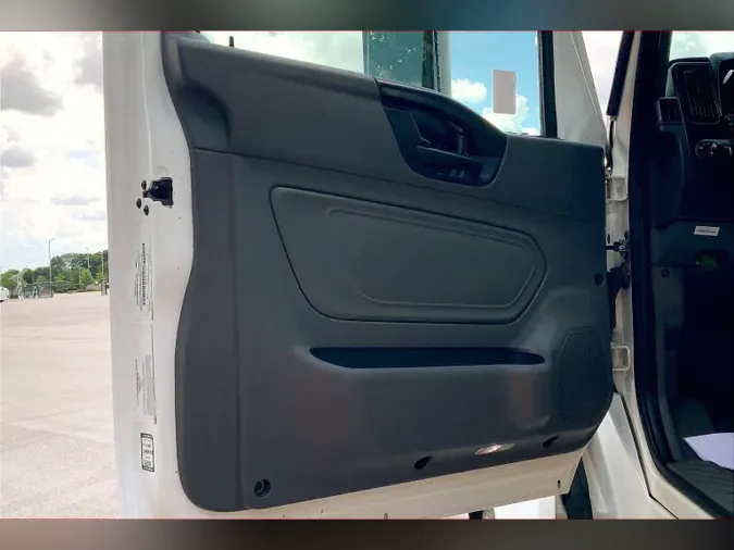 2019 INT LT625 6x4