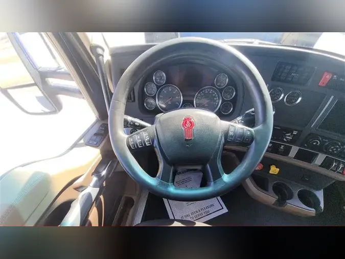 2021 KENWORTH T680