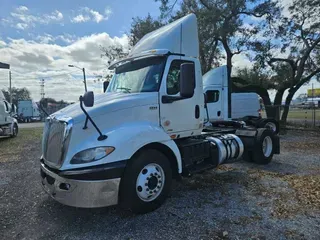 2019 NAVISTAR INTERNATIONAL RH613 DAYCAB S/A