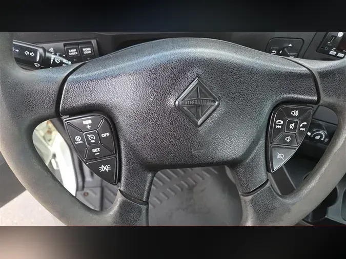 2020 INTERNATIONAL RH613